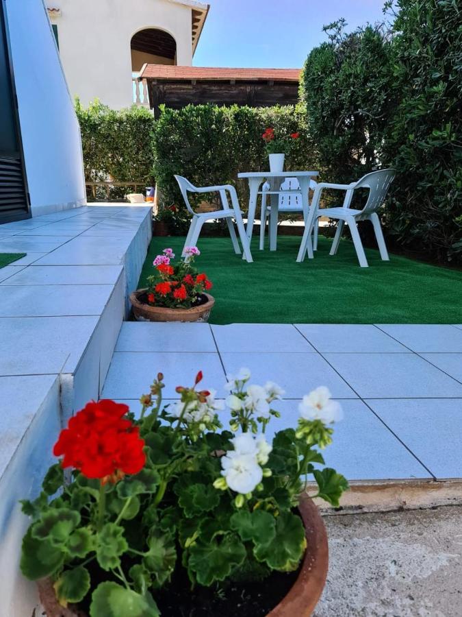 Apartamentos Delfines 卡拉布兰卡 外观 照片