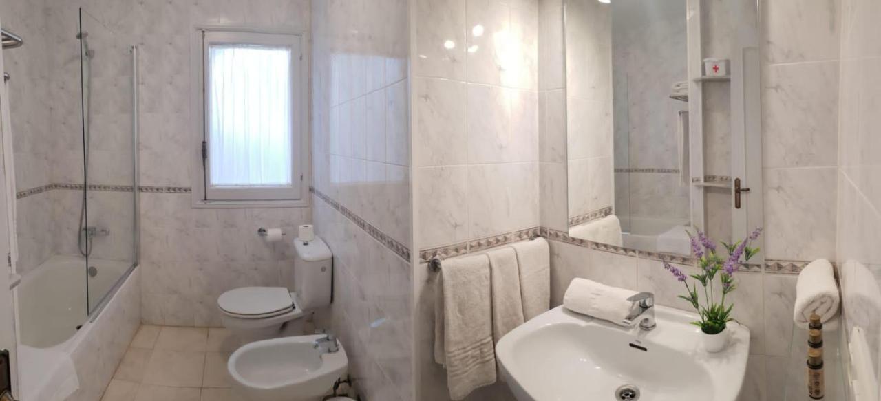 Apartamentos Delfines 卡拉布兰卡 外观 照片
